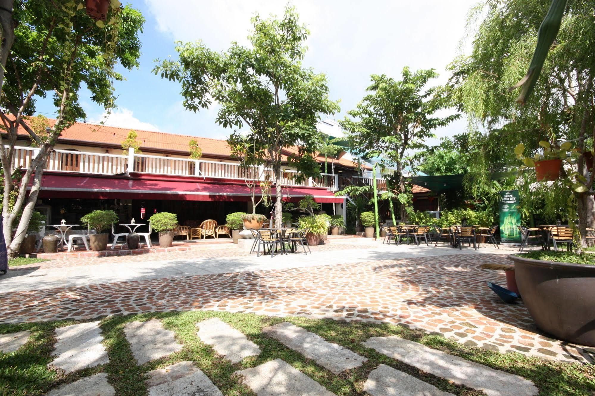Oyo 89481 Rg Heritage Boutique George Town Exterior foto